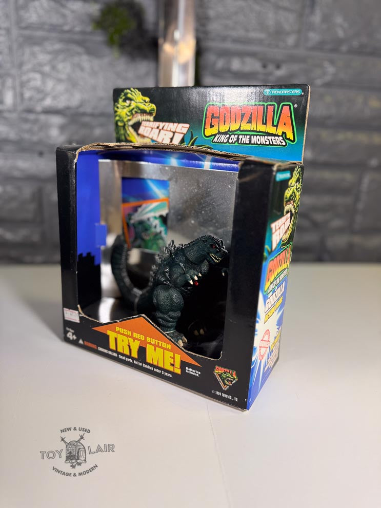 TRENDMASTERS Godzilla King of the Monsters Vintage Terrifying Roar Action Figure with Trading Card