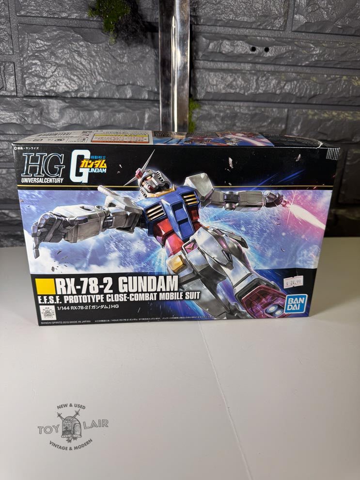 BANDAI HGUC Gundam RX-78-2 1/144 SCALE MODEL E.F.S.F Prototype Close-Combat Mobile Suit