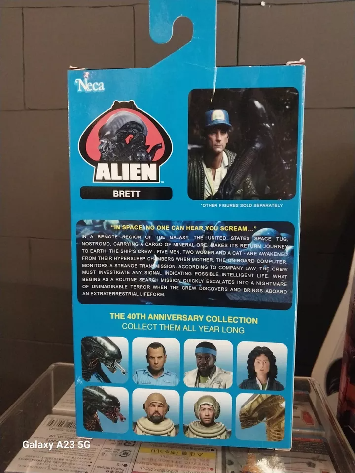 NECA Alien 7 inch Action Figure *read*