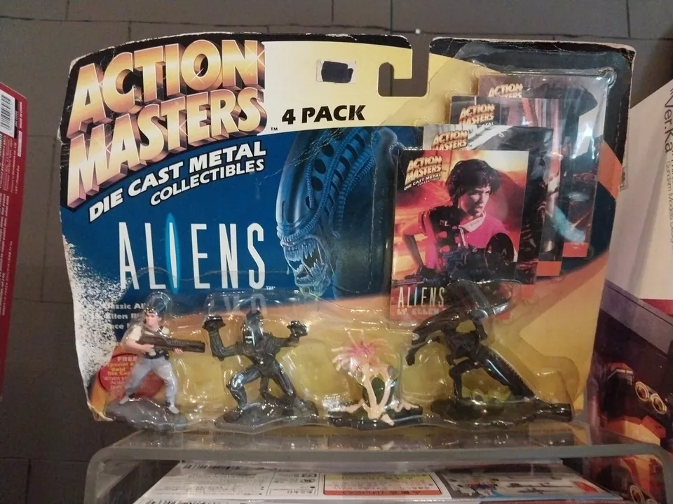 Action Masters Aliens Die Cast Metal Collectibles 4 Pack 1994 Kenner Sealed