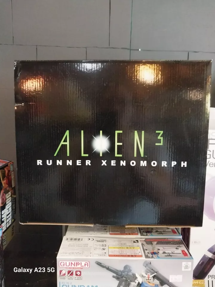 Hero Collector Alien 3 Runner Xenomorph