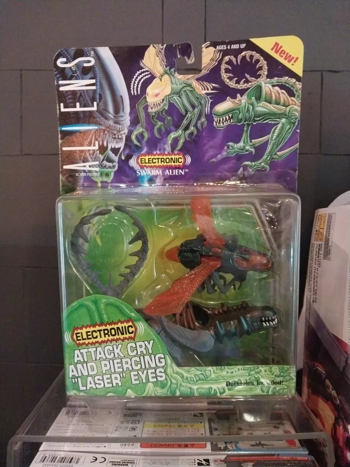 Vintage 1994 Kenner Aliens Electronic Swarm Figure W/ Attack Cry & Laser - NEW -