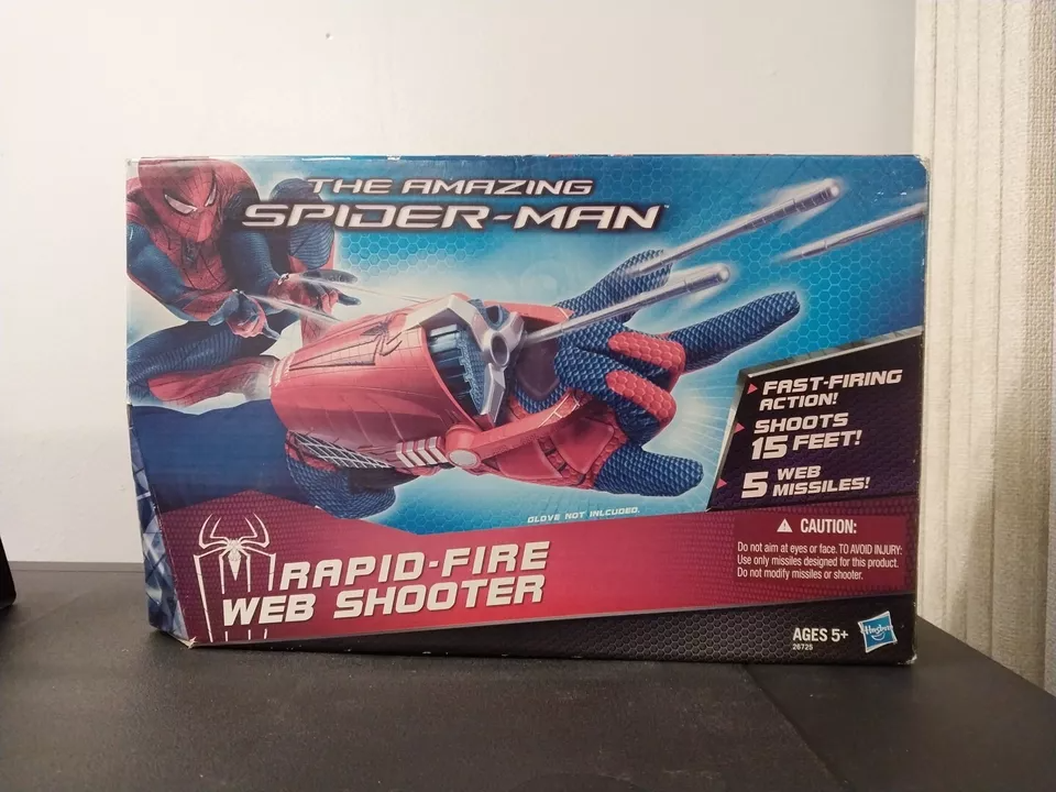 The Amazing Spider-man 2012 Original Rapid Fire Web Shooter Brand New Spiderman