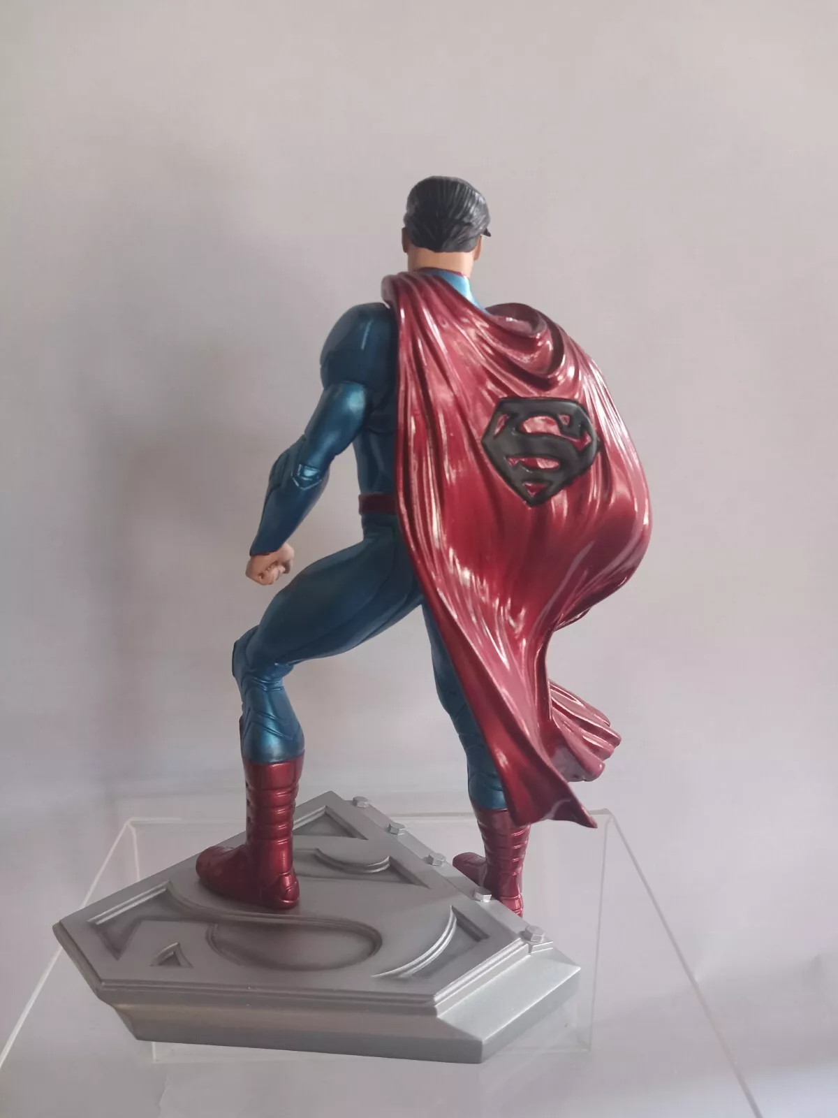 Superman Man of Steel 7” Statue by John Romita Jr - DC Collectibles 1045/5200